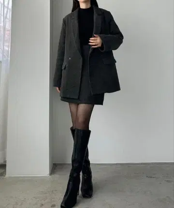 헤링본 자켓 + 미니 스커트 세트