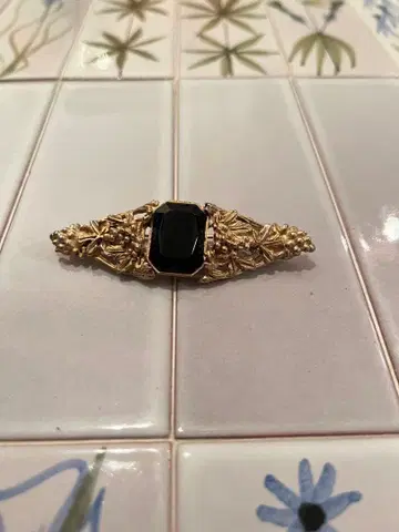 브로치 빈티지 블랙 골드