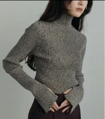 anuke slit 터틀 니트