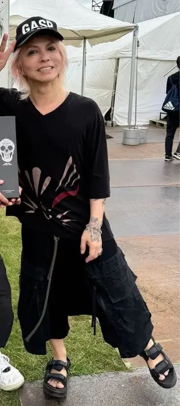 미개봉 새상품 HYDE WaRLOCK 여우 인형 TEE 2