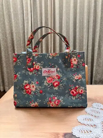 Cath Kidston 꽃무늬 미니 토트백 블루 계열
