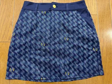 레자렉션 Resurrection 네이비 기하학 패턴 스커트