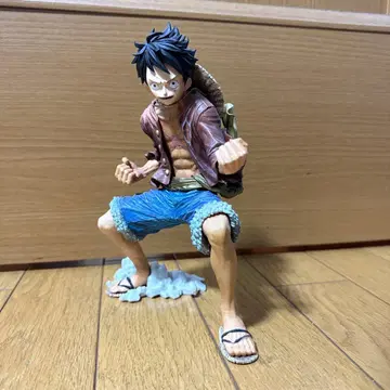 원피스 루피 피규어