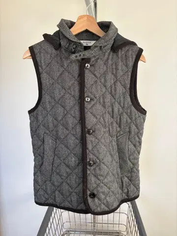 선착순! 에디피스 퀼팅 베스트