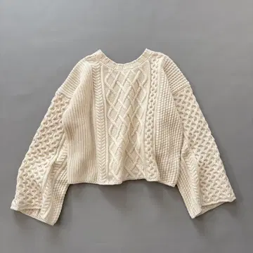 미사용 맥피 에어얀 케이블 니트 2way