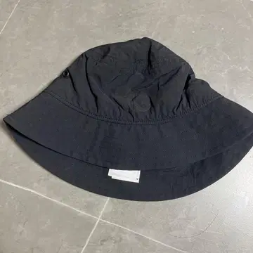 Y-3 와이쓰리 나일론 버킷햇 블랙