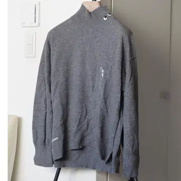 미사용 새상품 안야 힌드마치 하이넥 캐시미어 스웨터 XL