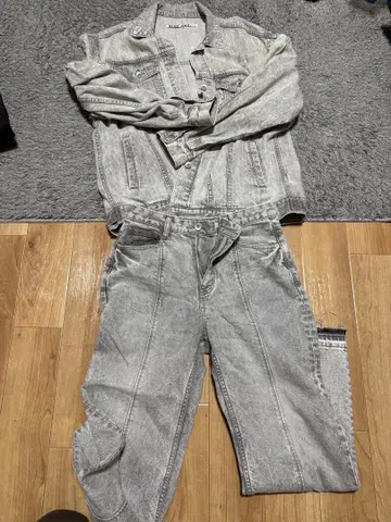 NIKO AND - 데님 자켓 & 팬츠 세트