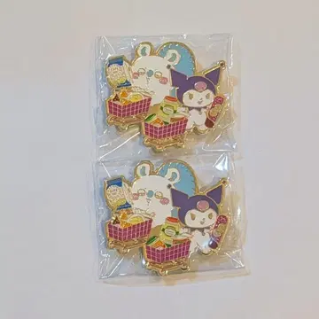 핀즈 컬렉션 모몽가 쿠로미 치이카와 산리오 콜라보 2개 세트