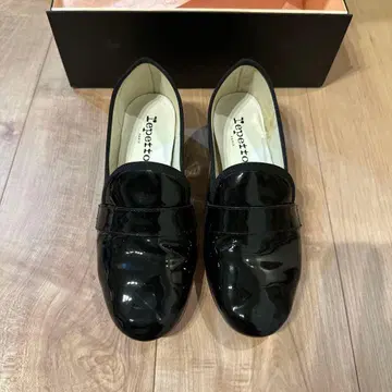 Repetto 블랙 로퍼 낮은 굽