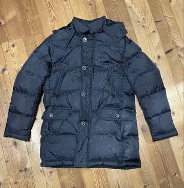 블랙 다운 자켓 후드 부착