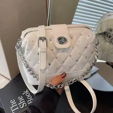 당일 발송 백 화이트