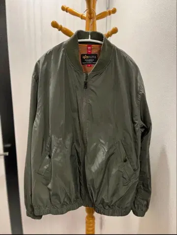 ALPHA INDUSTRIES MA-1