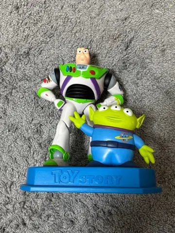 토이 스토리 버즈 라이트이어 에이리언 피규어