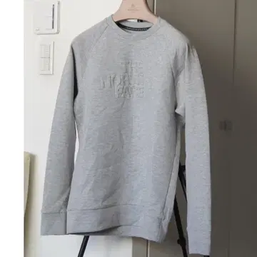 THE NORTH FACE MOUNTAIN ATHLETICS 맨투맨