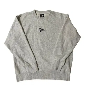 뉴에라 쭈리 맨투맨 크루넥 오트밀