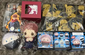 주술회전 묶음 판매 이타도리 군 위주 봉제 인형 아크릴 스탠드 캔뱃지 외