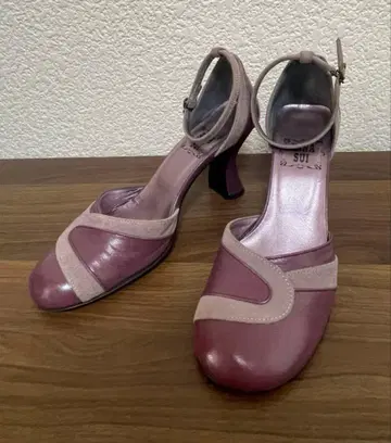 ANNA SUI 스트랩 포함 펌프스 22.5cm