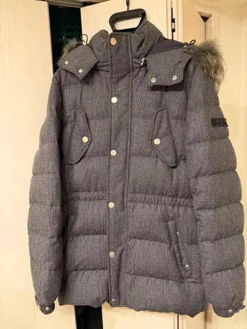 TATRAS 몬산토 다운 2 그레이 체크 캐시미어 혼방 퍼 부착