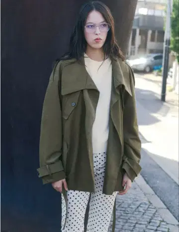 ZARA 숏 코튼 벨트 트렌치코트