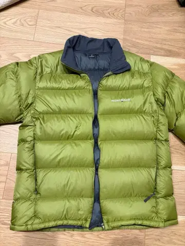 mont-bell 올리브 그린 다운 자켓