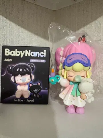 드림 시리즈 몽유 난시 POPMART Baby Nanci 앉은 모습