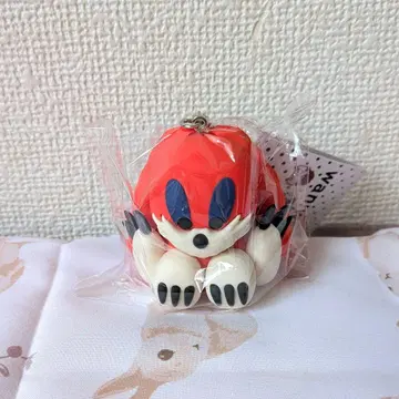 YOASOBI WAN!WAN! PVC KeyChain Red