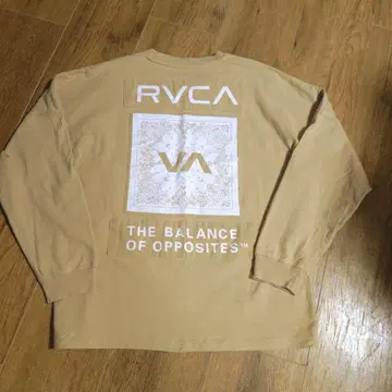 [ 새상품급 ] RVCA 긴팔 트레이닝복 베이지 로고 프린트
