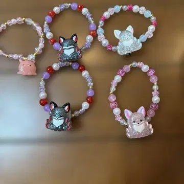 컬러풀한 동물 캐릭터 팔찌 세트