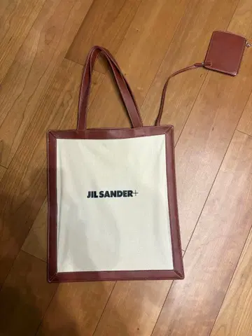 질샌더+ 토트백 브라운