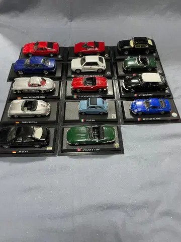 델프라드 카 컬렉션 1/43 스케일 14대 세트
