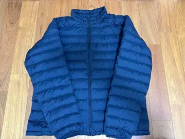 유니클로 UNIQLO 라이트 다운 자켓 블랙