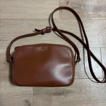 agnes b. 에네스베 소가죽 가죽 숄더백 브라운 브라운