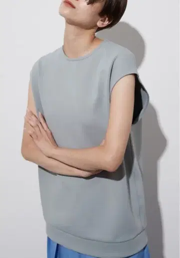 [ 미사용 ] 스터닝 루어 종이상자 T셔츠