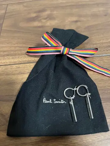 폴 스미스 귀걸이