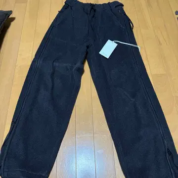 YOKE 블랙 조거 팬츠