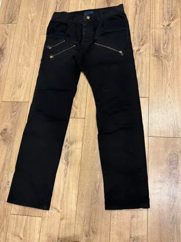 블랙 데님 팬츠 슬림 핏