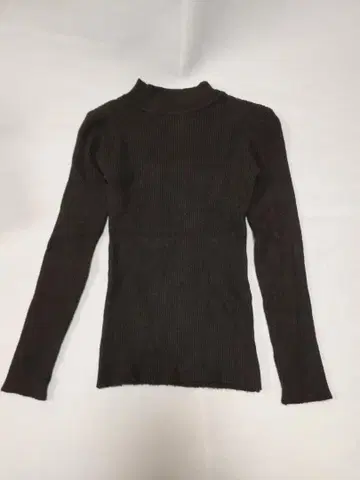 인 더 라이즈 허리 리본 니트 베스트 (아이보리 블랙)