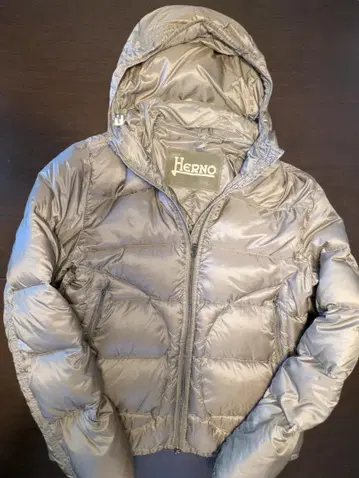 HERNO(헬레노)/카키/후디드 라이트 다운 블루종/44/루마니아산