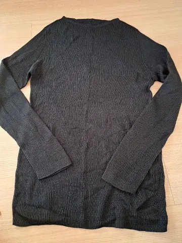 Eulaka 블랙 실크 리브 편직 스웨터 L-LL