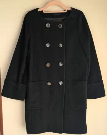 CROON A SONG 블랙 피 코트 사이즈 36
