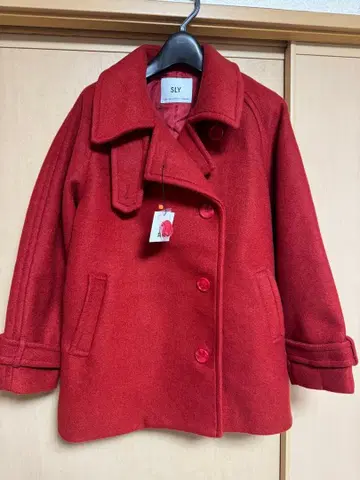 SLY 스탠드 넥 미디 코트 레드 [ 이와세 히로시 착용 아이템 ]