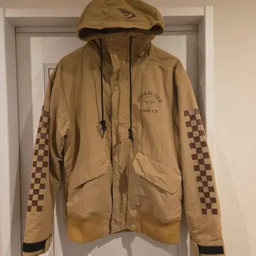 Quiksilver 후드 부착 나일론 자켓