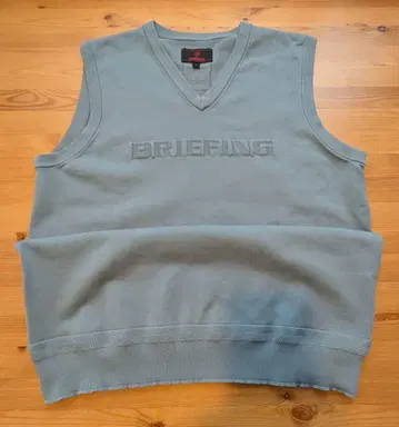 BRIEFING 그레이 V넥 베스트 L 사이즈
