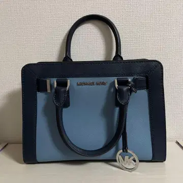 마이클코어스 숄더백