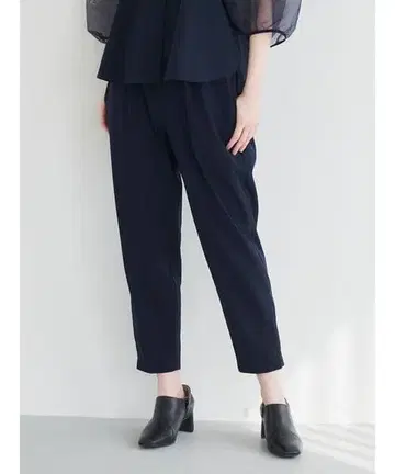 [ ELENDEEK ] 나일론 스트레치 턱 팬츠