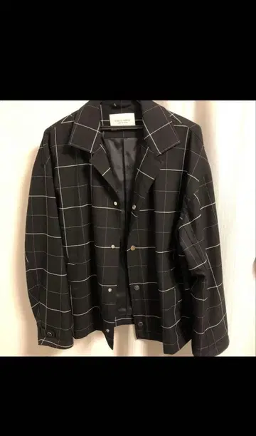 PUBLIC TOKYO 박스 자켓