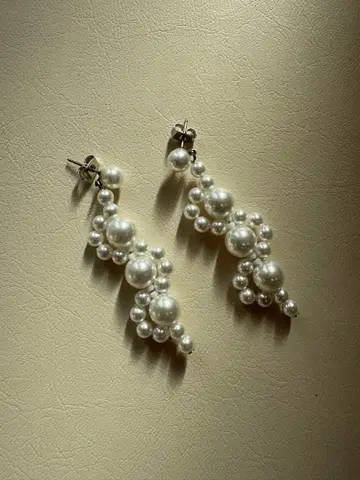 IRIS 47 펄 디자인 귀걸이