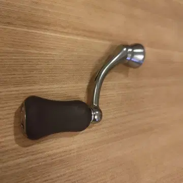 다이와 에어리티 ST LT2000S-P 정품 핸들