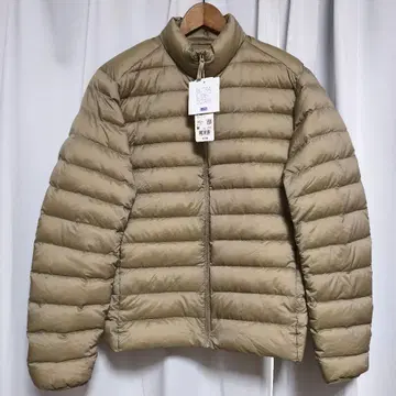유니클로 울트라 라이트 다운 자켓 M 베이지 나노 디자인